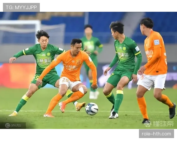 阿贾克斯新进攻套路奏效，连胜背后战术创新引关注