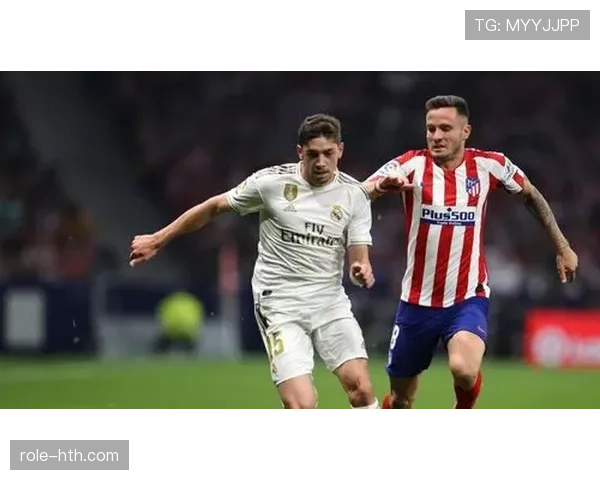 赖斯 vs 巴尔韦德:全能中场的战术角色与攻防贡献对比 赖斯 vs 巴尔韦德:全能中场的战术角色与攻防贡献对比